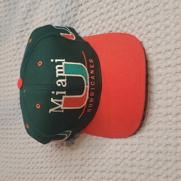 Twins Enterprise Inc. Other - Vintage Miami Hurricanes Snapback Hat